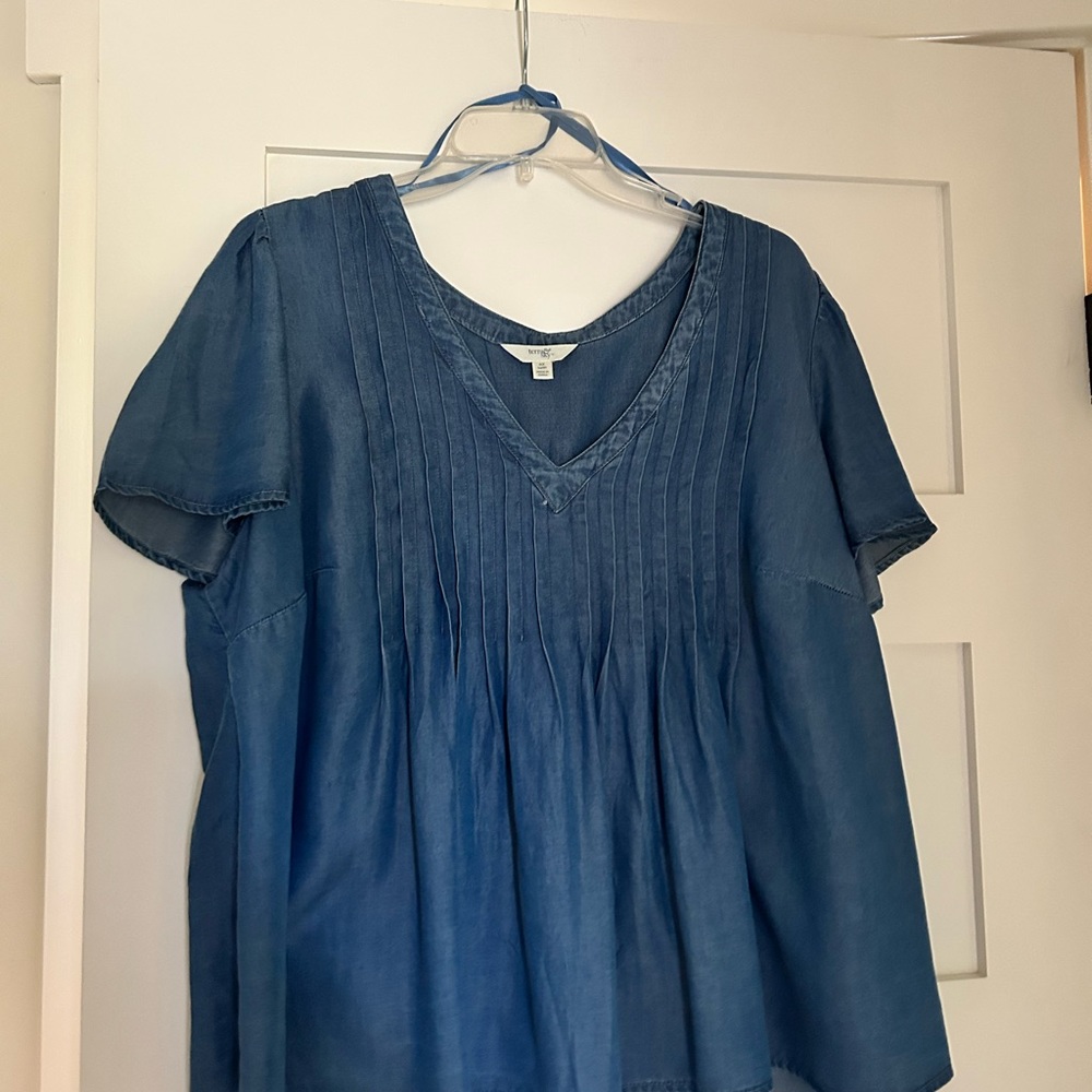 terra sky 🌌 blue ruffled top